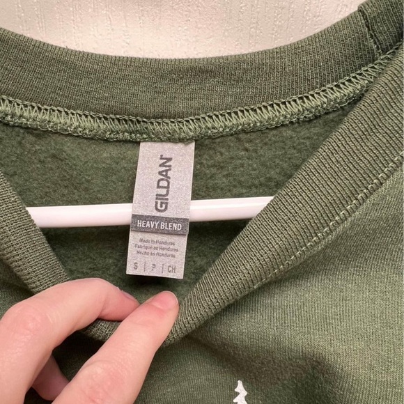 Ladies “Outsider” Boutique Sweater - Picture 2 of 2